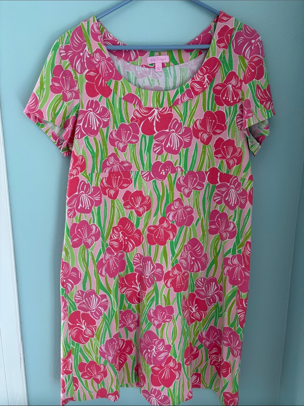 Lilly Pulitzer Pink Floral Short Sleeve Shift Dress with Green Leaf Print